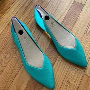 Rothys The Point Shoe in Mojito